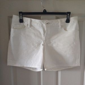 Stylus Shorts Size 12